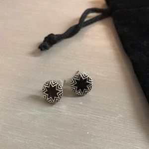 House of Harlow Black Mini Sunburst Earring